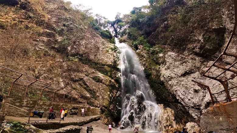 Bhedetar waterfall